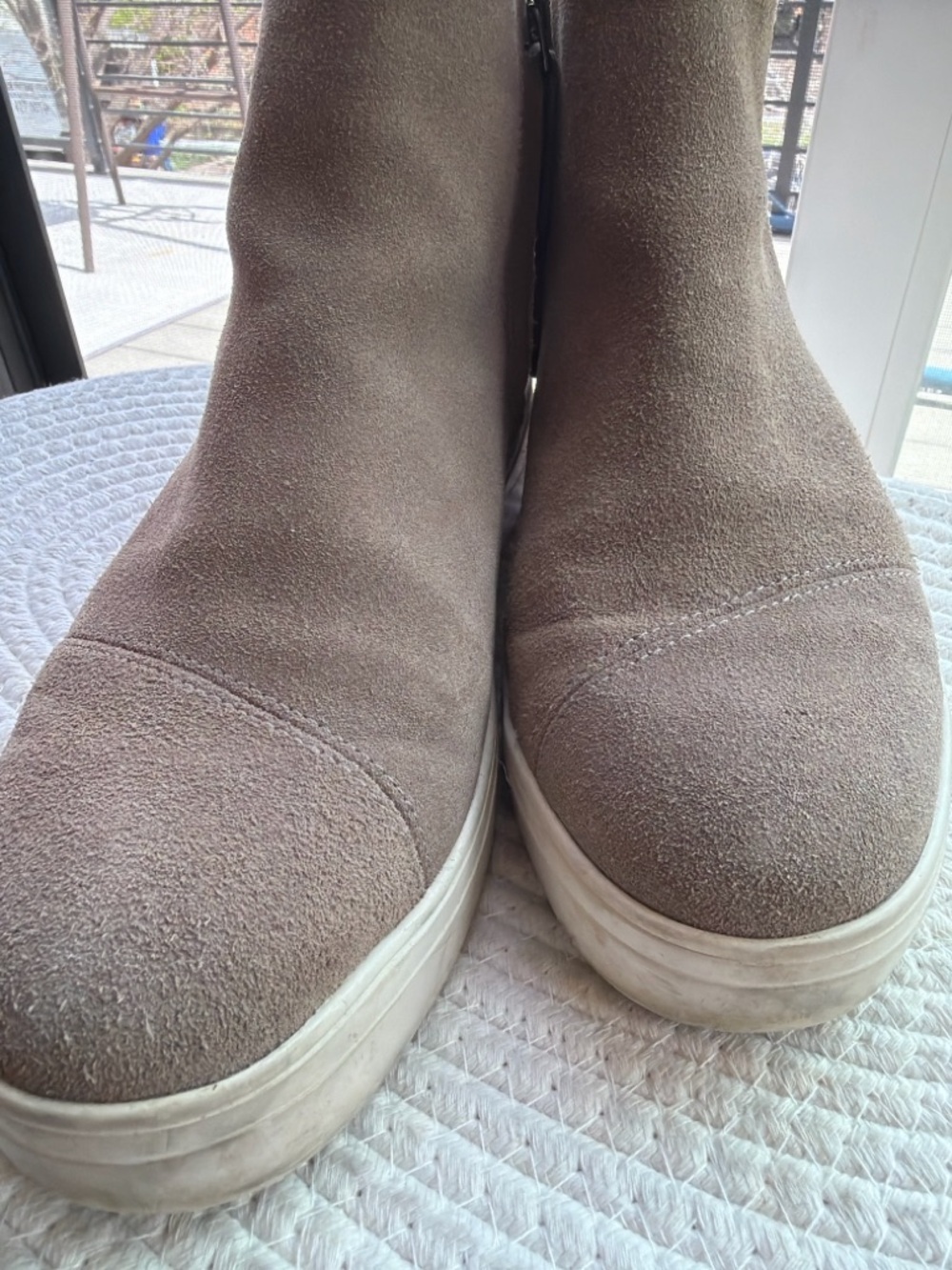 TOMS Kelsey Suede Ankle Boots Taupe Platform Zip Bootie Women’s 7.5 - Picture 8 of 9